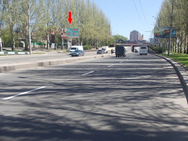 Щит 6x3,  Ул. Артема (путепровод справа)