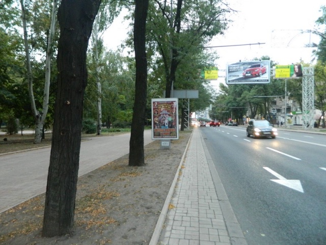 Сітілайт 1.2x1.8,  Ул. Артема, 155