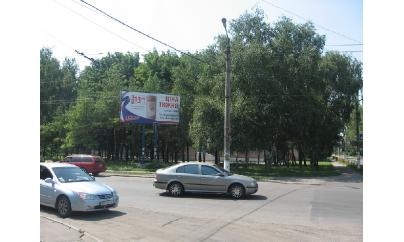 Щит 6x3,  ул. К. Цеткин, напротив танка