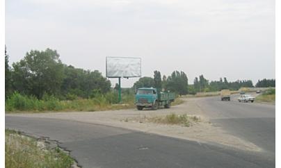 Щит 6x3,  Шоссе Строителей, въезд в город