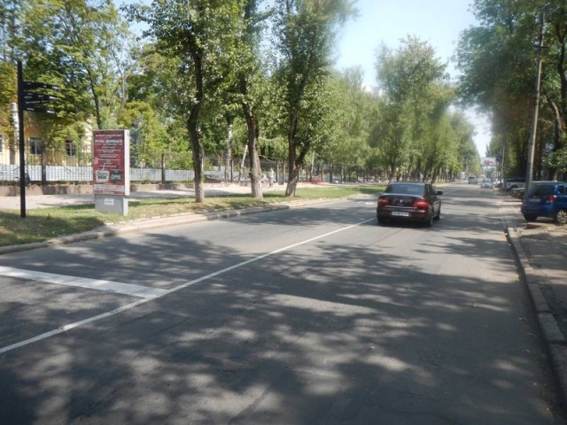 Сітілайт 1.2x1.8,  Пр. Титова, 7 (Матрица)