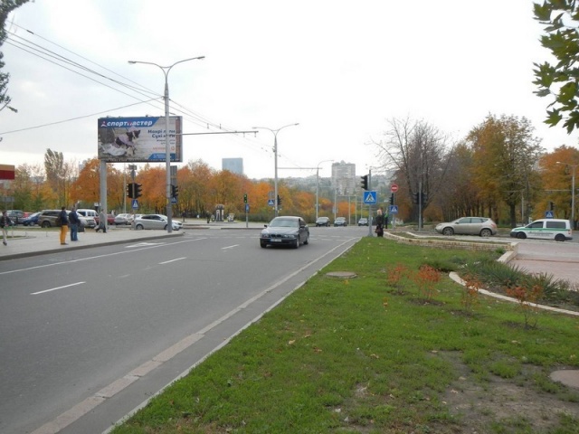 Щит 6x3,  Б.Шевченко - ул. Серова (в центр)