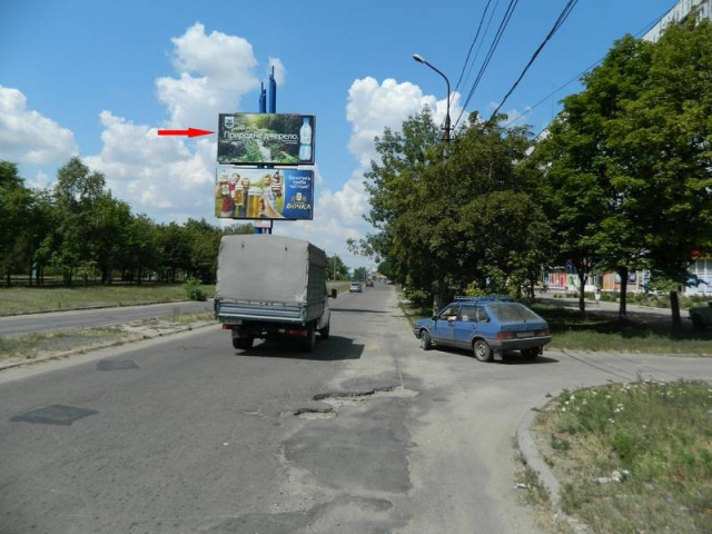 Щит 6x3,  б. Шевченко, ринок "Космос", виїздд з ценру