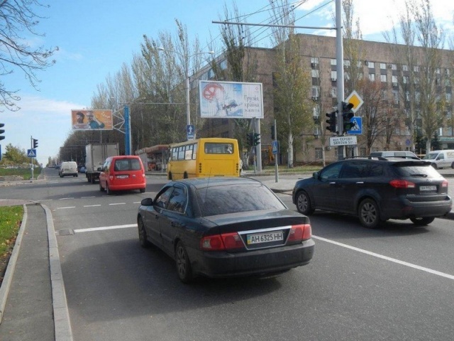 Щит 6x3,  (призма) б.Шевченко-ул.Серова(из центра)