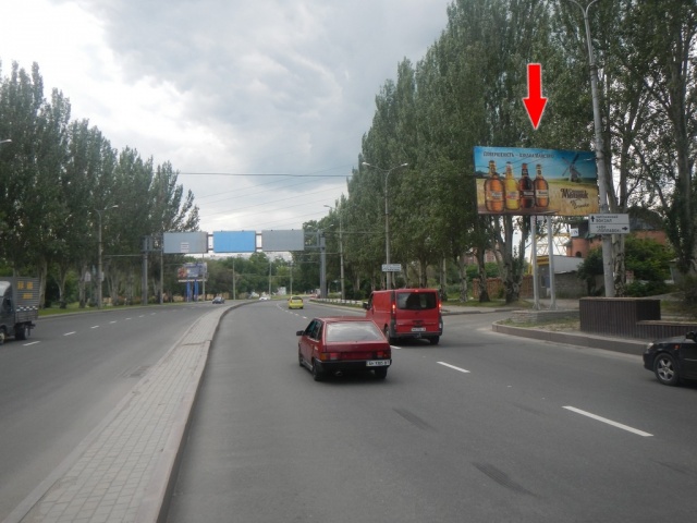 Щит 6x3,  Ул. Артема (путепровод справа)