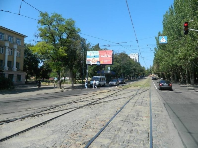 Щит 6x3,  пр. Дзержинского 4